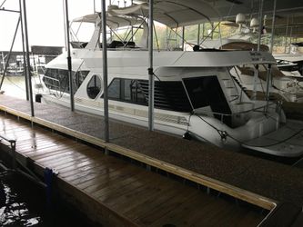 52' Bluewater Yachts 2002